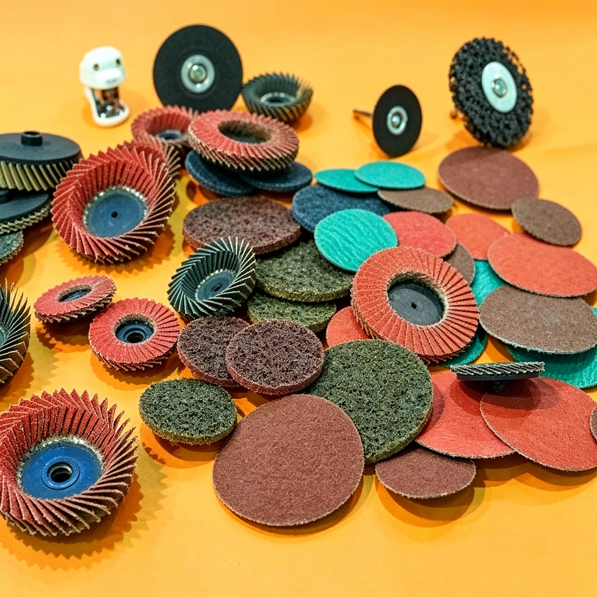 1/4 80X Interleaf Flap Wheel Non-Woven thumbnail 3