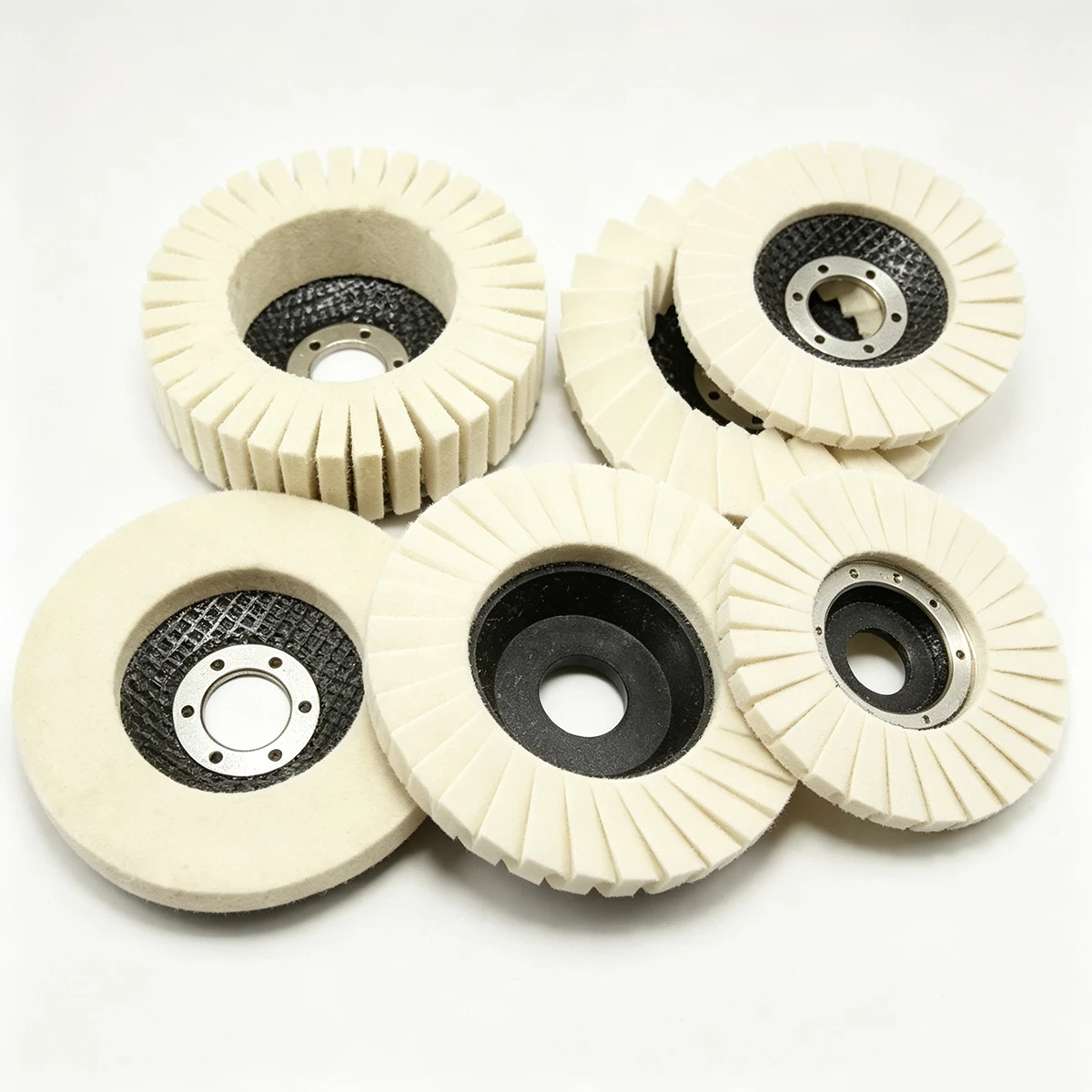 5" X7/8" Felt Polishing Flap Disc thumbnail 3