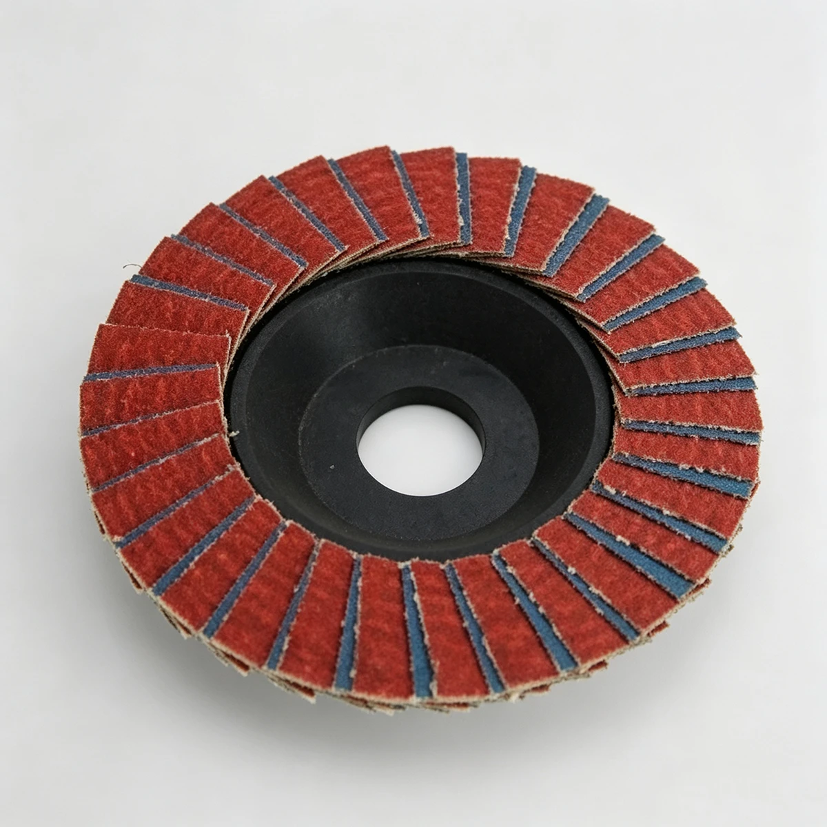 Ca+ Medium Grit Center Mount Plastic Flat Flap Disc
