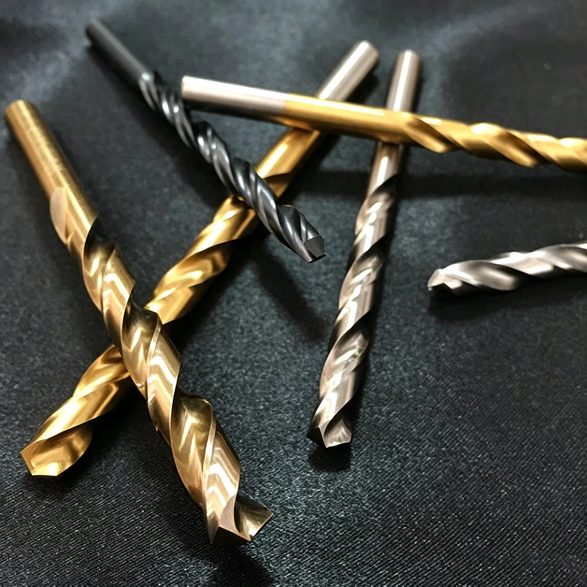 HSS Twist Drill Bits with Black