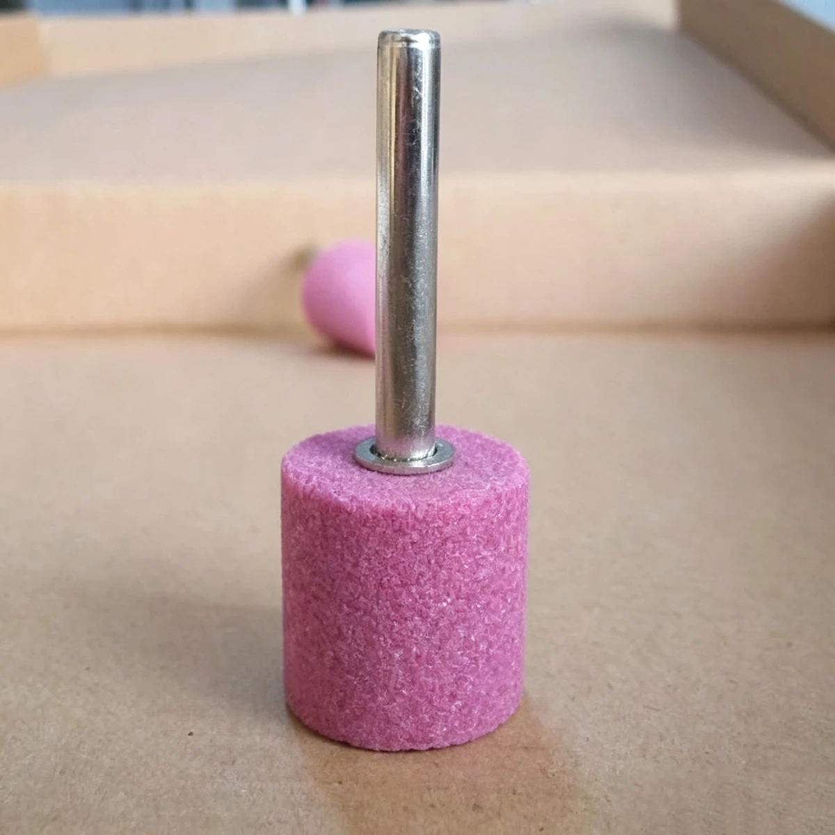 Mounted Point 1-1/2" X 1/2" X 1/4" Shank W236 Shape