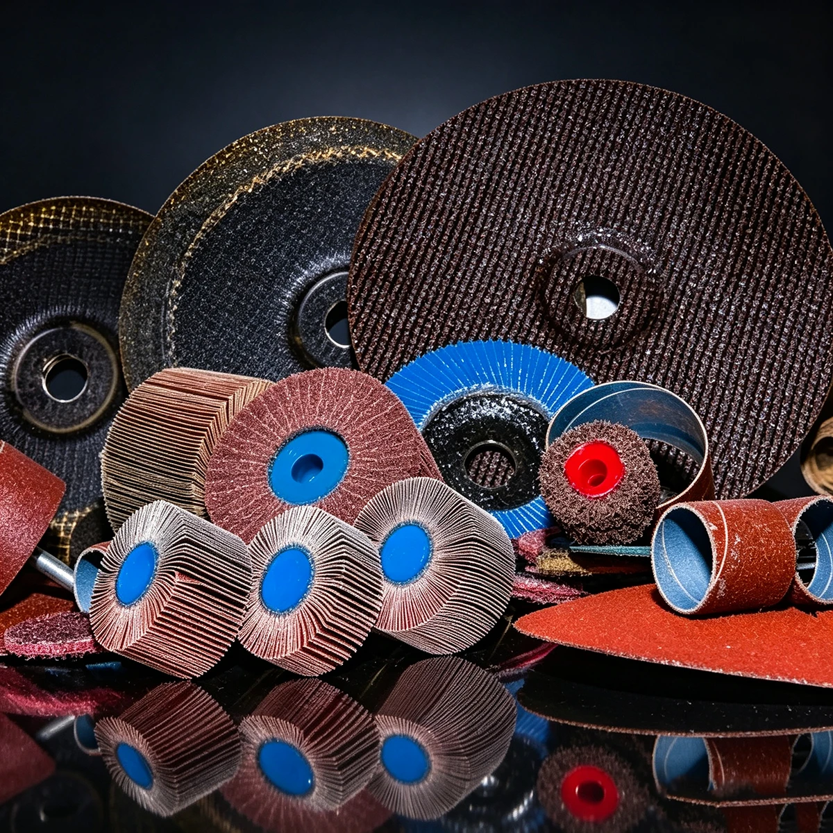 Non-Woven Abrasives Mounted Flap Wheel, Aluminum Oxide A, 1-1/2" Diameter x 3/4" Length, 1/4" Shank, 15000 Max RPM, 280 Grit