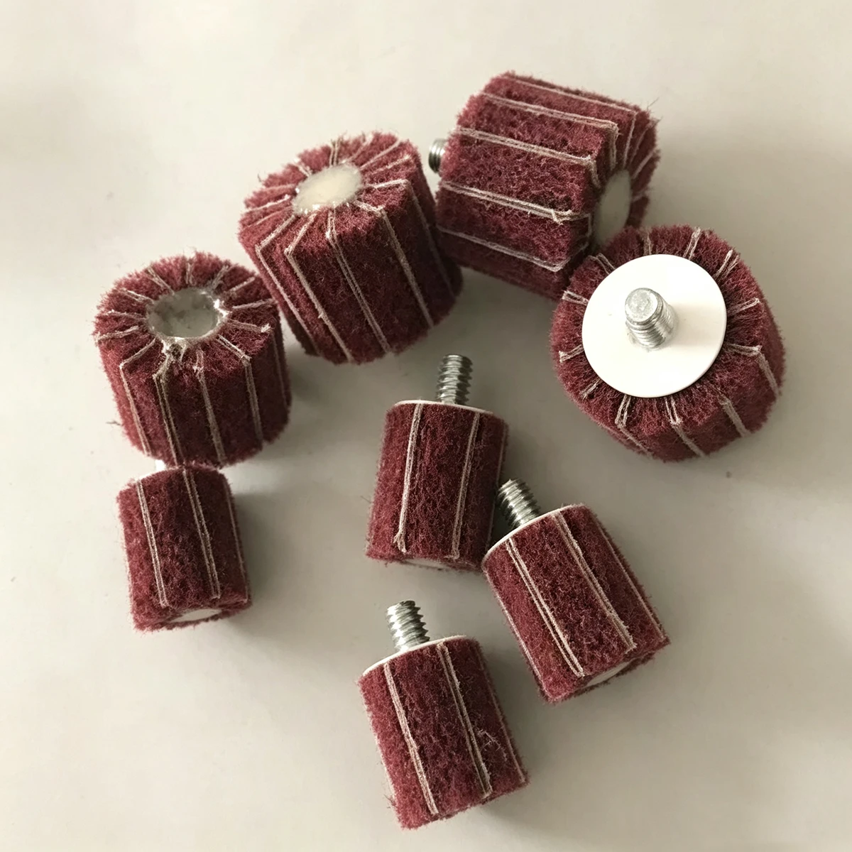 Non-Woven Abrasives Mounted Flap Wheel, Aluminum Oxide A, 1-1/2" Diameter x 3/4" Length, 1/4" Shank, 15000 Max RPM, 100 Grit thumbnail 3