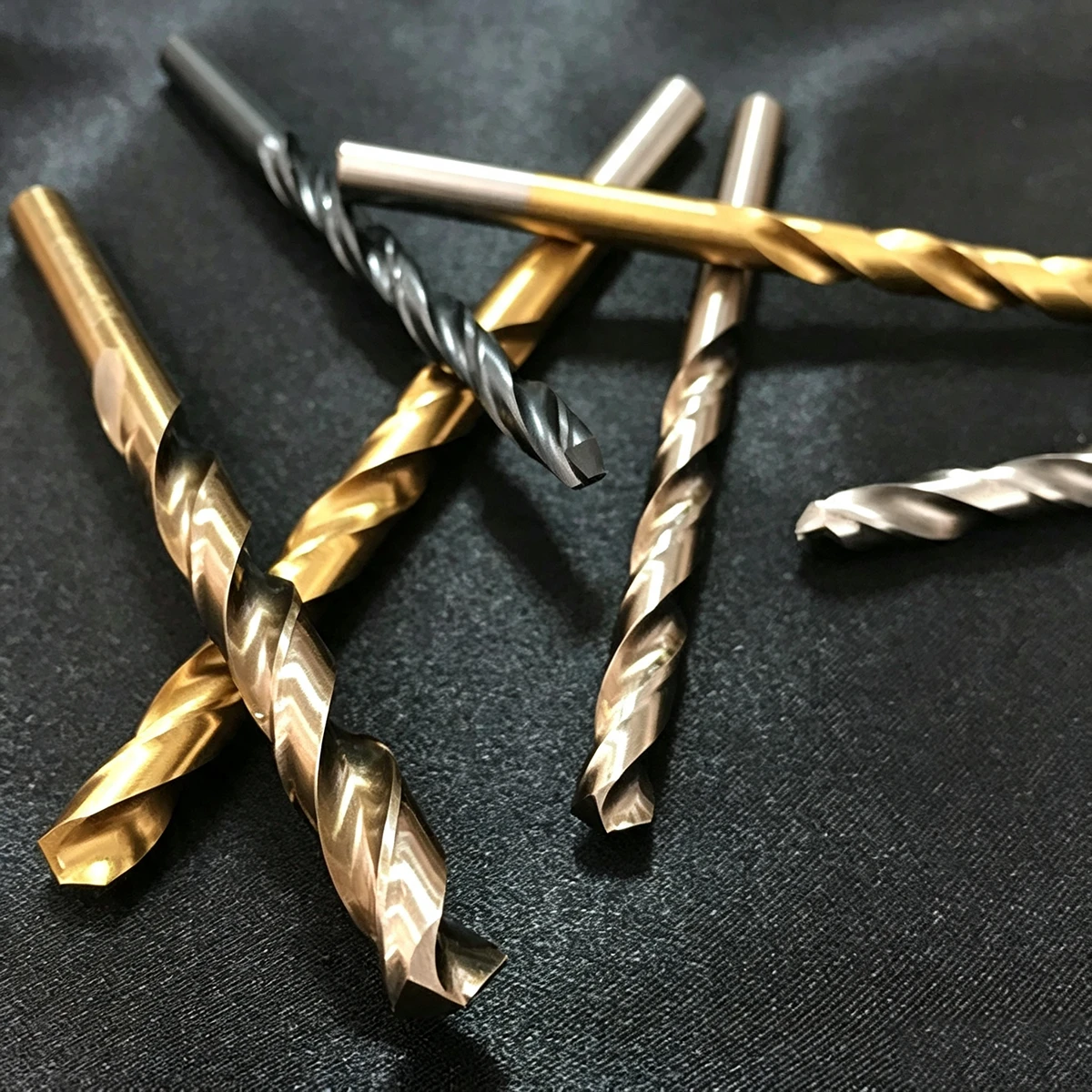 Rainbow HSS Straight Shank Twist Drill DIN340 thumbnail 2